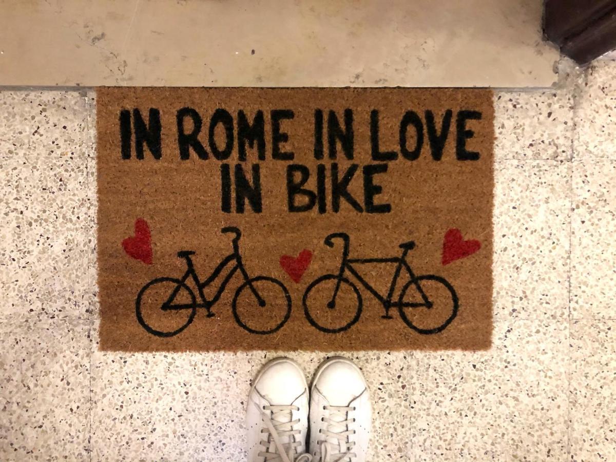 In Rome In Love In Bike Dış mekan fotoğraf